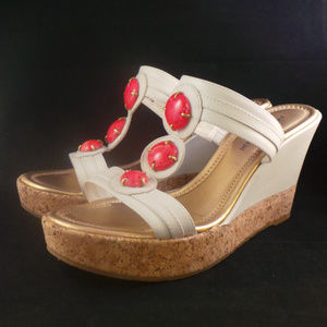 Antonio Melani White Beaded Wedge Sandal Heels 8.5